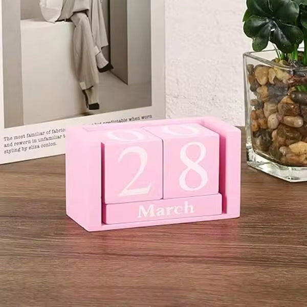 1pc Pink Wooden Perpetual Calendar Desktop Wooden Date & Month Display Block, Adjustable Date & Month, Suitable For Daily Office Desk Decor, Porch Decor, Shop/Bar Counter Decor